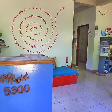 Treffpunkt 5300 Hostel Puerto Princesa Kültér fotó
