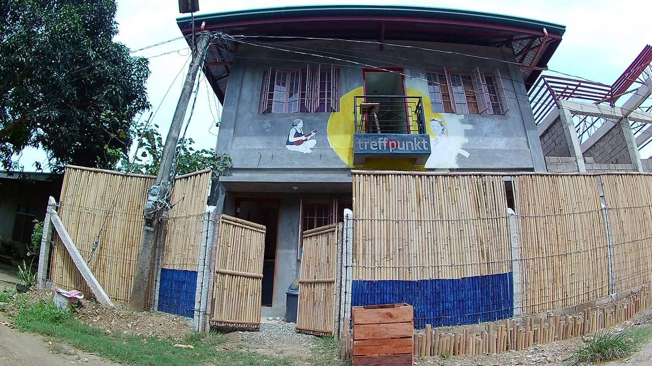 Treffpunkt 5300 Hostel Puerto Princesa Kültér fotó