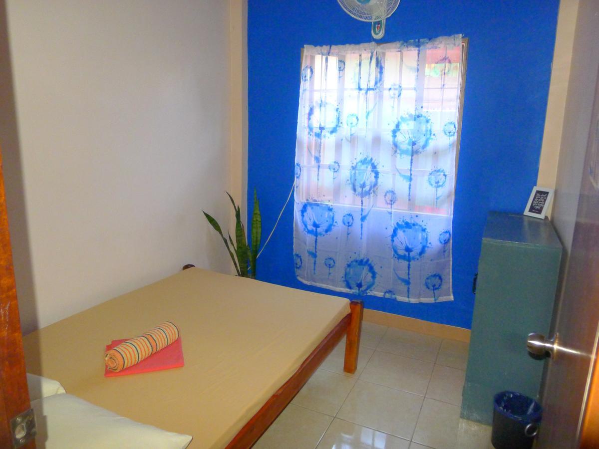 Treffpunkt 5300 Hostel Puerto Princesa Kültér fotó